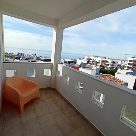 Holiday home Merci House *